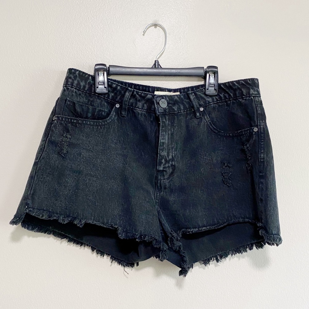Unpublished Anthropologie Black Acid Wash Distressed Shorts Size 29